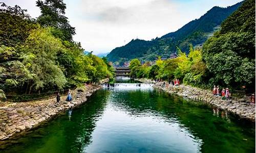 去贵州旅游下雨影响游玩吗?_贵州天天下雨